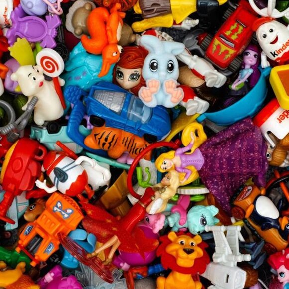 Cleo - Picture 3 of 8